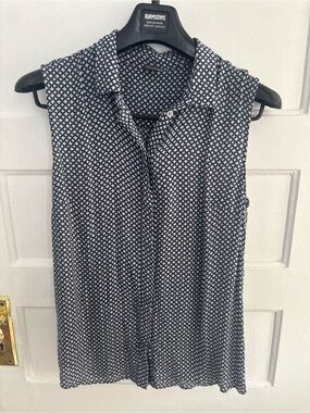 s.Oliver sleeveless blouse
